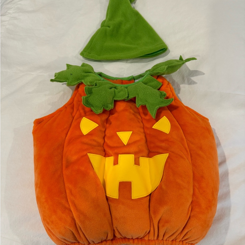 Pumpkin Halloween costume. Size 12 months. Like New